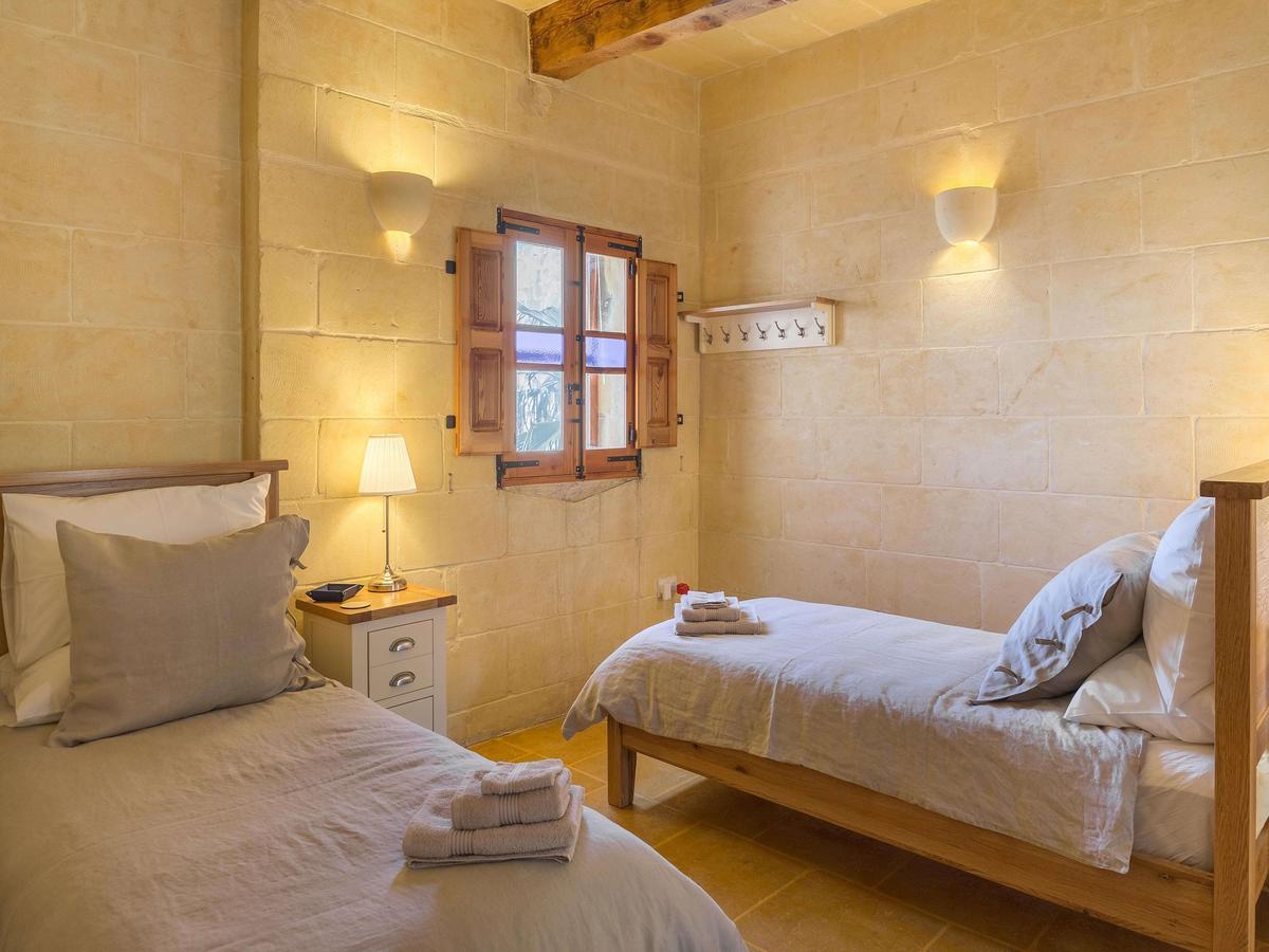 Gozo Spirit Bed & Breakfast Nadur Exterior photo